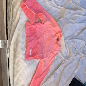 Gymshark cropped workout dry fit